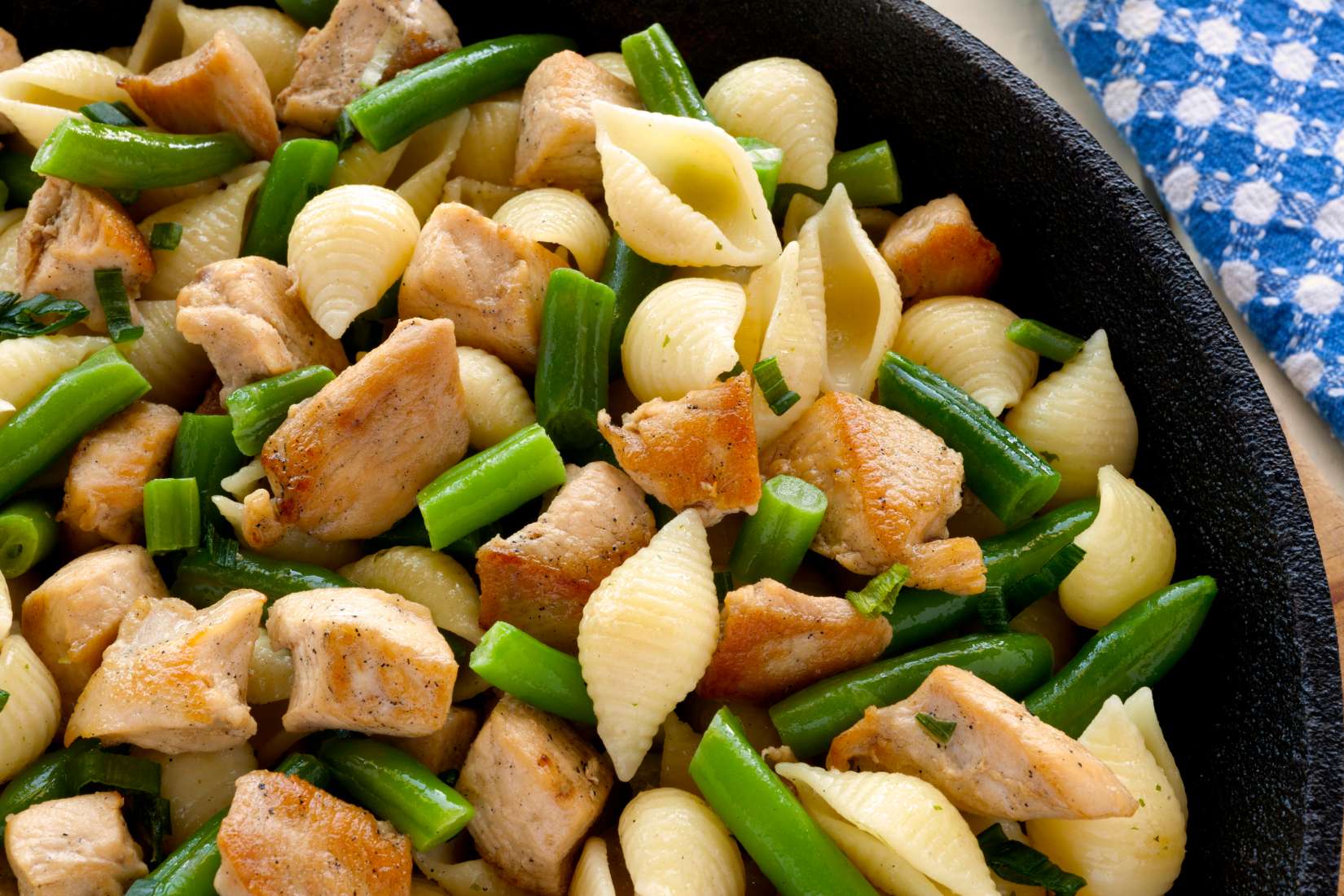 Silver Source® Fully Cooked Marinated Diced Chicken
